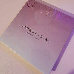 Anastasia highlighter pallete